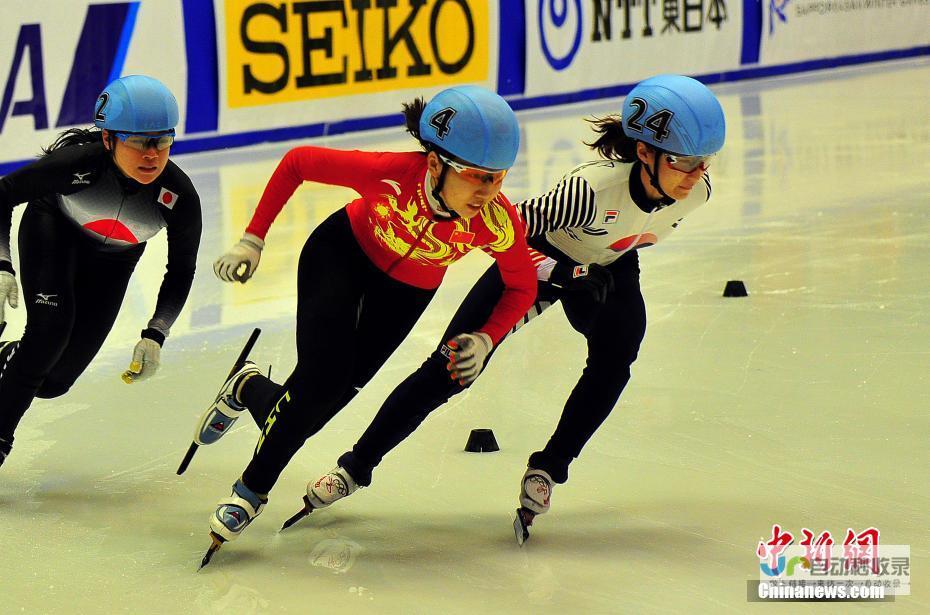 短道女子1500m冠军失之交臂 杨婧茹意外摔倒令人遗憾