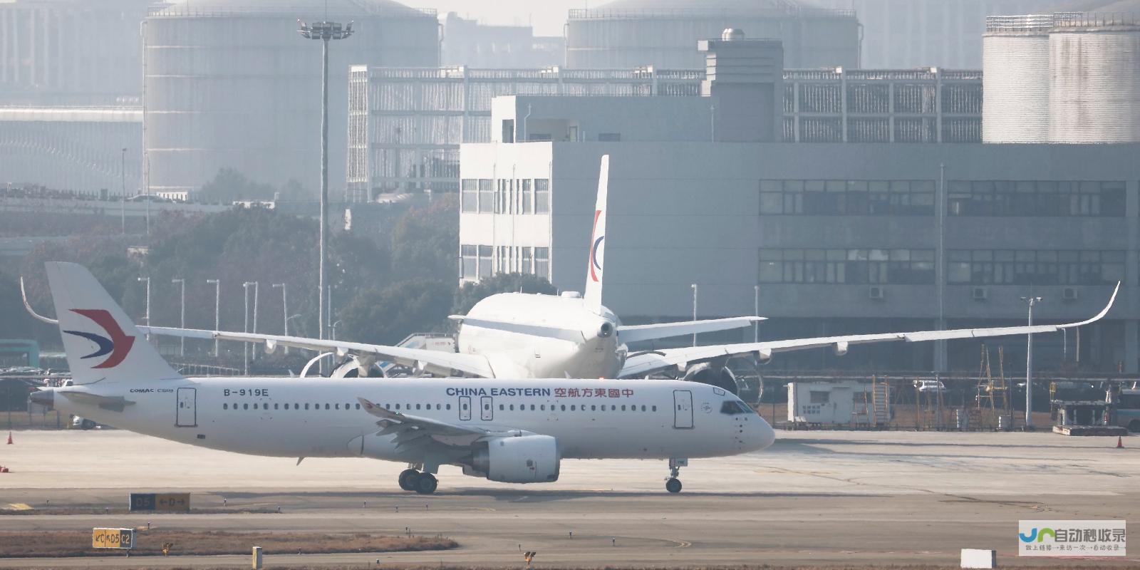 涉及乘客达108人 客服建议索赔需与航司总部沟通 航班抵达后行李滞留隔天才送达